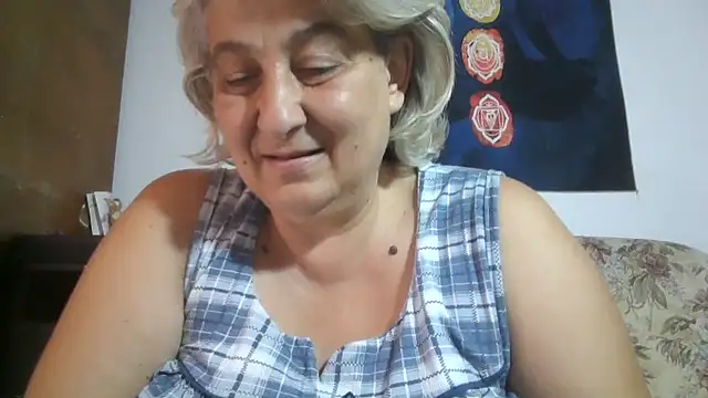 Chat +18 de ExquisiteMature ao vivo