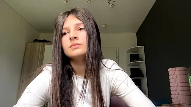 Chatroom XXX en direct de SpanishRooter