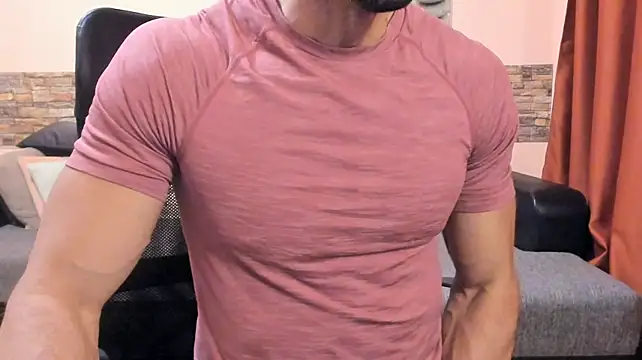 Chat XXX ao vivo de HotHunkTrainer