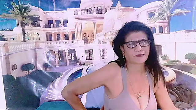 IndianAllure Chat XXX live