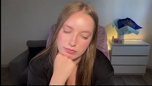 צ'אט XXX בשידור חי של EvaMaddison