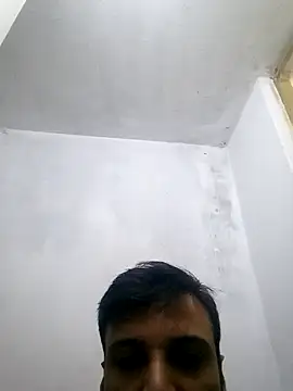 Bangalicallboy01 Show in webcam