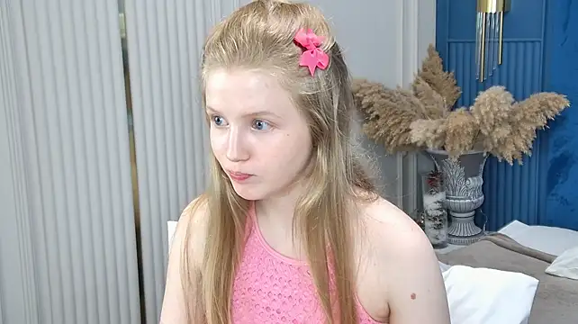 LilianHowards Live XXX Chat