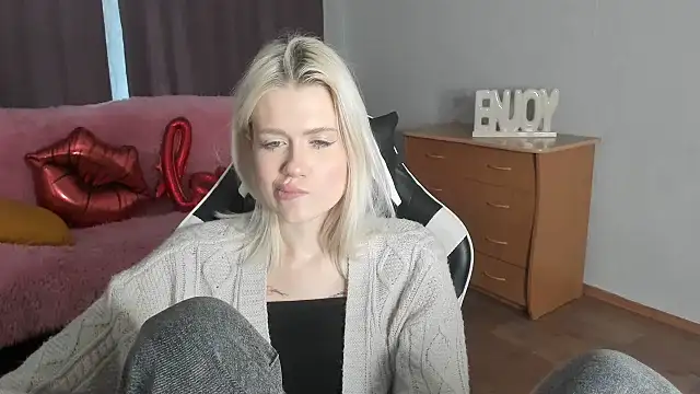 BlondyLedy 라이브 XXX 채팅