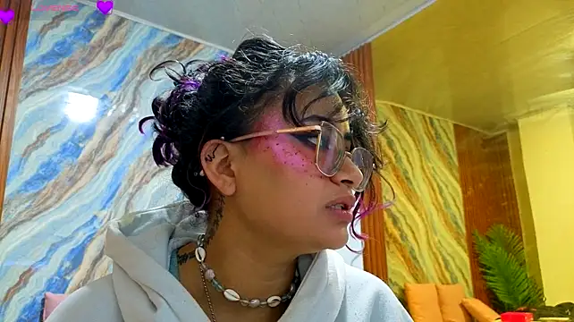 kristen_tay Show Webcam