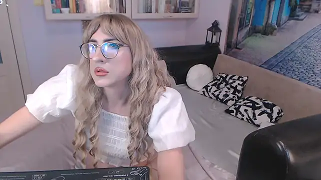 Kiratssweety Show Webcam