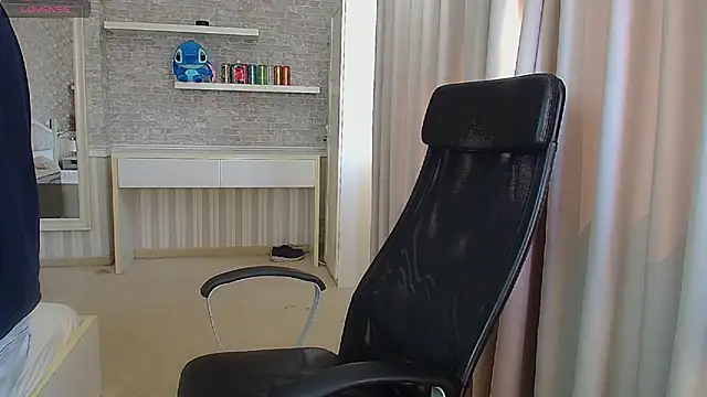 JonahShaw 在線直播表演