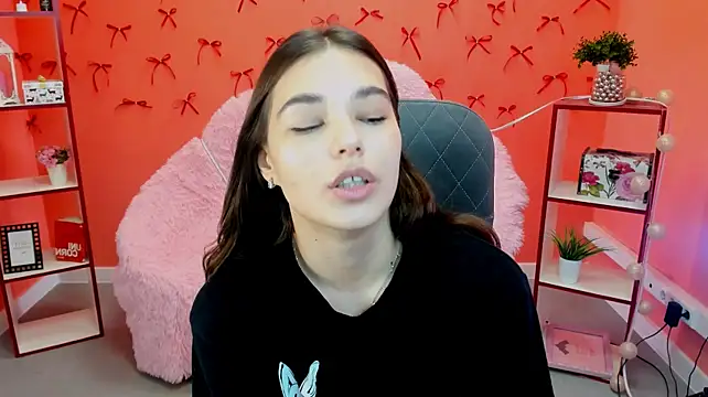 KristinaFairfax Chat XXX live