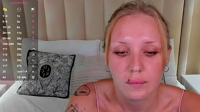 LianaFord XXX чат на живо