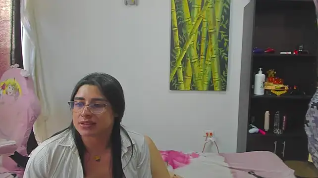 Khalifa_Gold Live XXX Chat