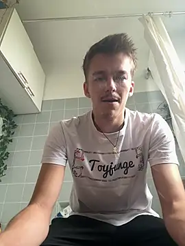 Czat XXX na żywo – Toyjungee