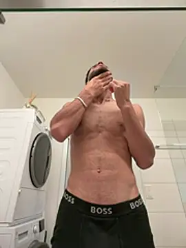 suissegigolo1 Webcamshow