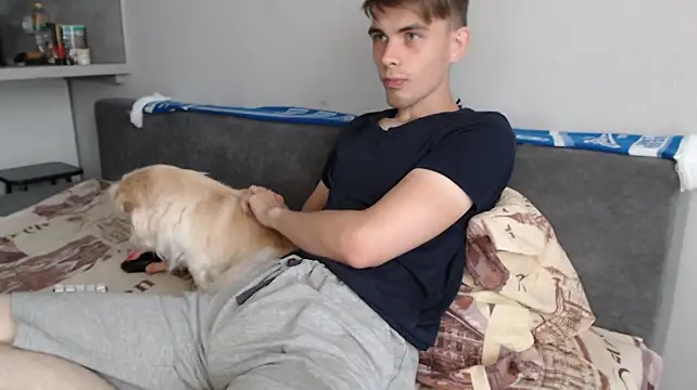 Student_Oliver – Naživo XXX chat