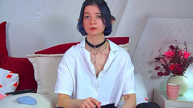 AnneAvelin Chat XXX in diretta