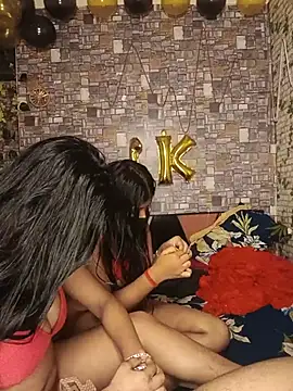 Chut_Maro_fun_kro Adlı Modelin Web Kamerası Şovu