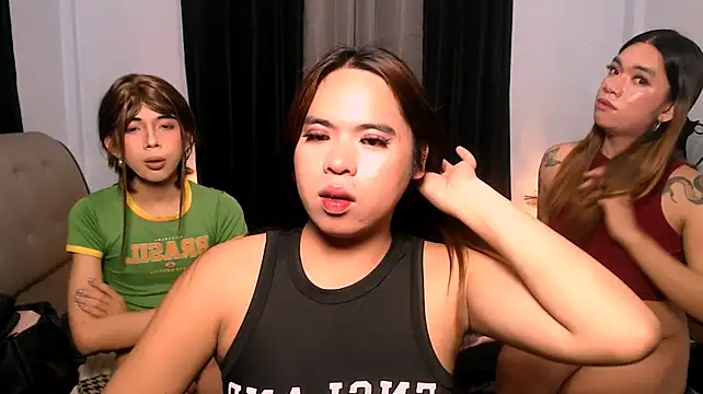 horsecock_xyra – webcam-show