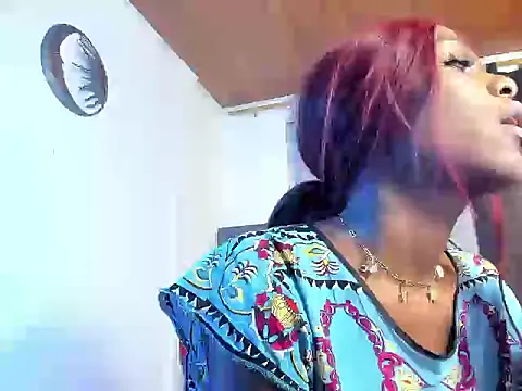 sarahnanksdoll's Webcam Show