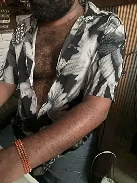 naughtydaddyyのウェブカメラショー
