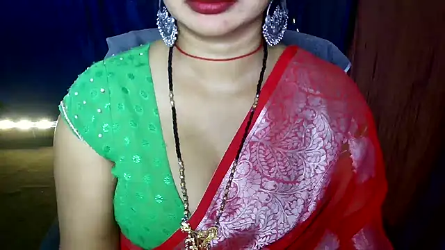QUEEN_SAKHI1 লাইভ XXX চ্যাট