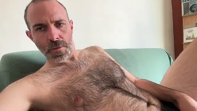 Chat XXX en directo de Brianjonest