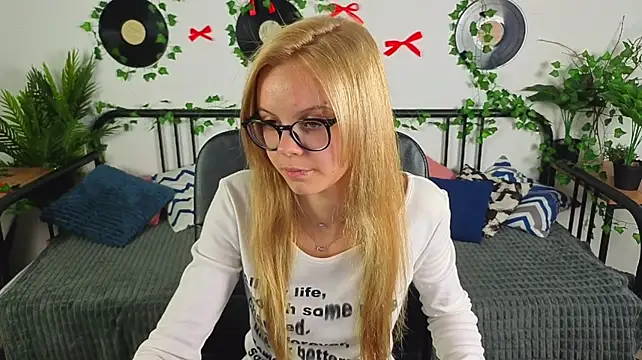 Chat +18 de StacyBlakey ao vivo