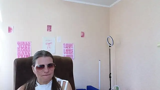 Mirabelle_Velvet 라이브 XXX 채팅