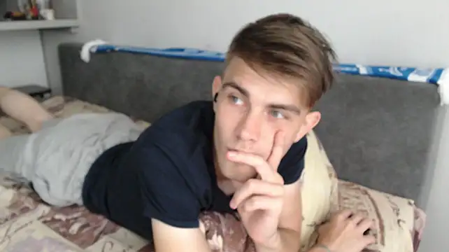 Student_Oliver Webcam-Show
