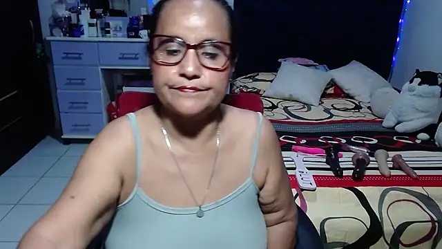 pervert_mommy_ – Naživo XXX chat