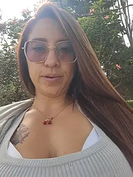 VALERY-94n Live XXX chat