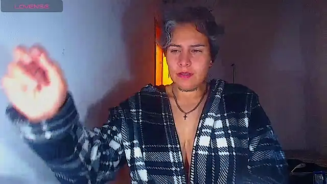 XXX chat uživo modela Yessi_rousse