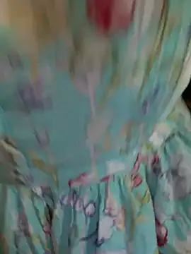 צ'אט XXX בשידור חי של Tasty_LushDesire