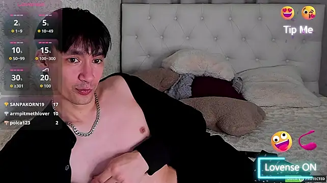 Онлайн чат XXX CalvinChapman