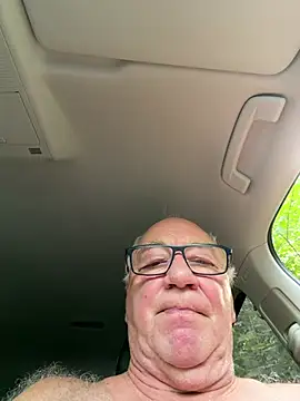 Czat XXX na żywo – biggandybig