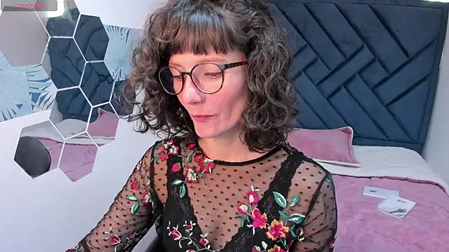 Show de Valery_More__ na webcam