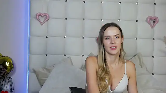 XXX chat uživo modela TheMarisa