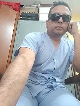 chicoguapo8 – Live XXX-chat