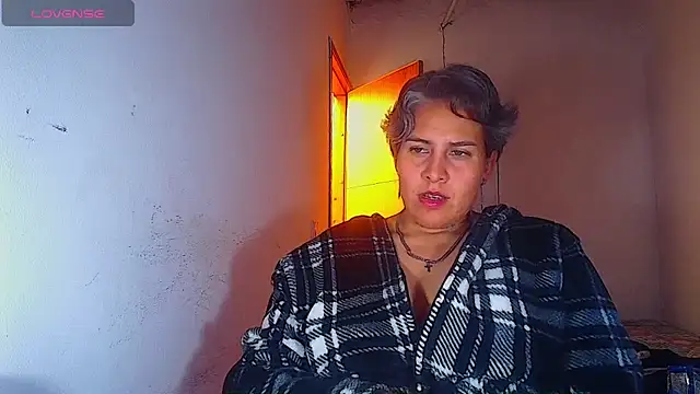 دردشة Yessi_rousse الجنسية المباشرة