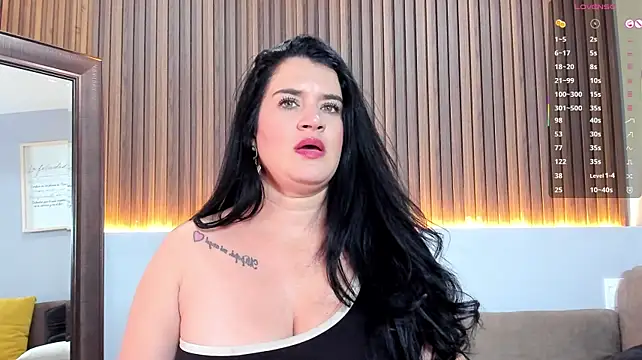 Chat XXX en directo de LenaRuiz_