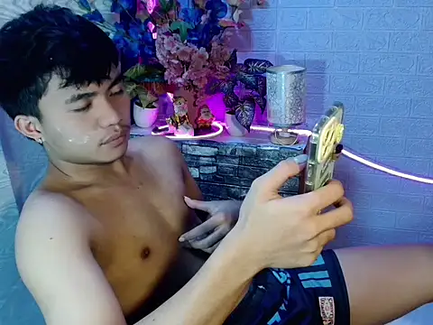 mostwantedtwink 现场XXX聊天