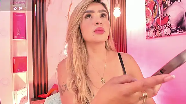 Agatha210 Chat XXX live