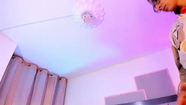 Maddie_Ray 现场XXX聊天