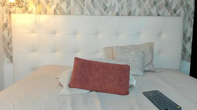 Chat XXX ao vivo de Roseaurora
