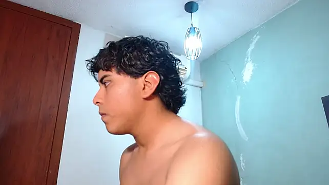 Chat XXX ao vivo de stefano_piero