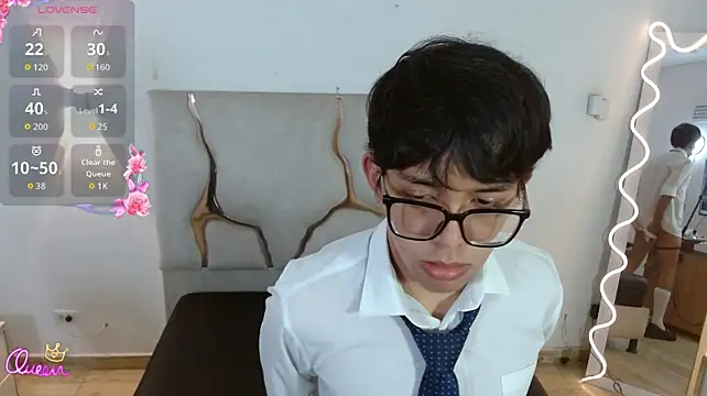 Živý XXX chat sasan_tay