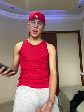 XXX chat uživo modela KindPrince_