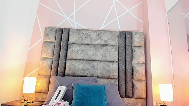 Chat XXX ao vivo de Nahomy-hott