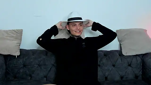 JackGriffin_ live XXX chat