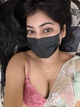 Chat +18 de Confident_chic ao vivo