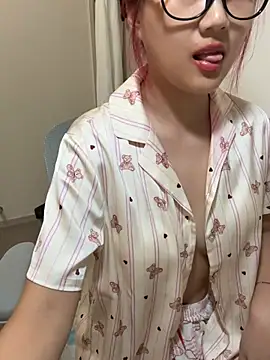 tutu512 – Live XXX-chat