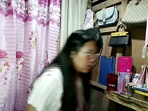 Romantic_Sabrina Webcam-Show